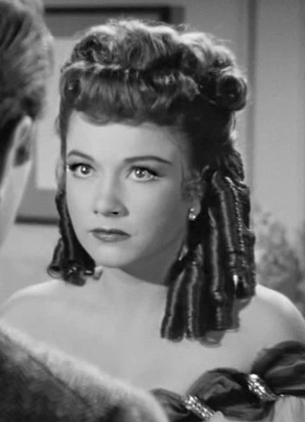 Anne Baxter