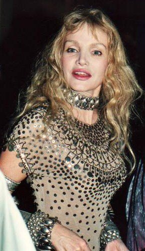 Arielle Dombasle