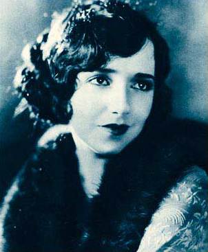 Bebe Daniels