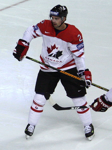 Dan Hamhuis