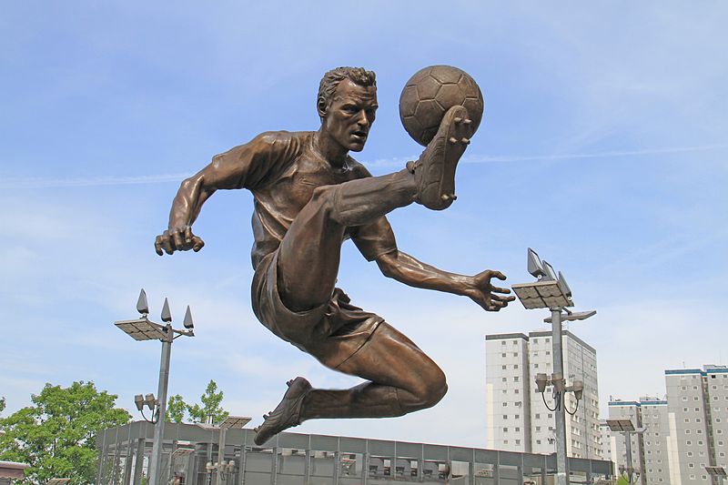 Dennis Bergkamp