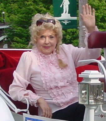 Donna Douglas