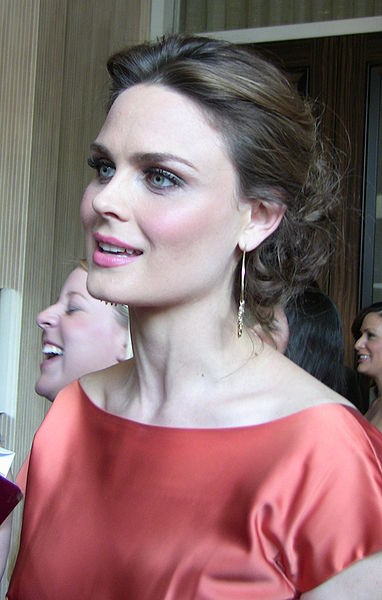 Emily Deschanel