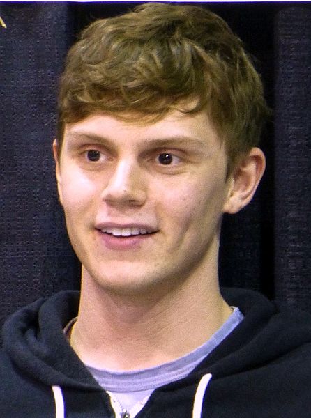 Evan Peters