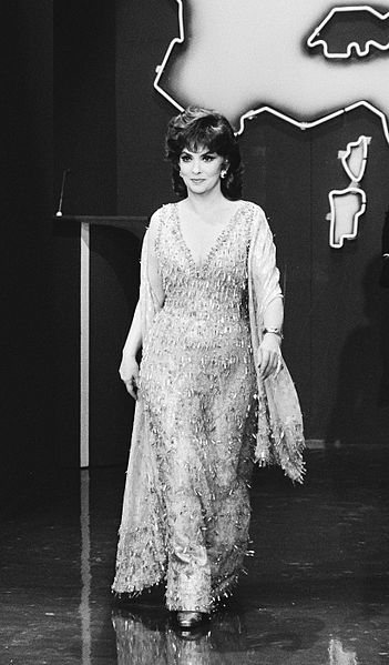 Gina Lollobrigida