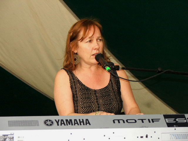 Iris DeMent