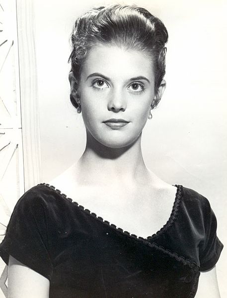 Lois Smith