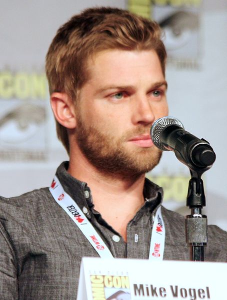 Mike Vogel