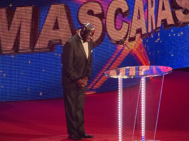 Mil Mascaras