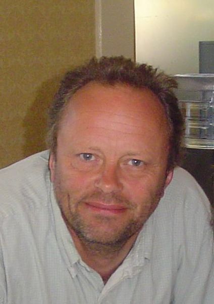 Robert Llewellyn