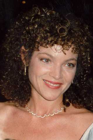 Amy Irving