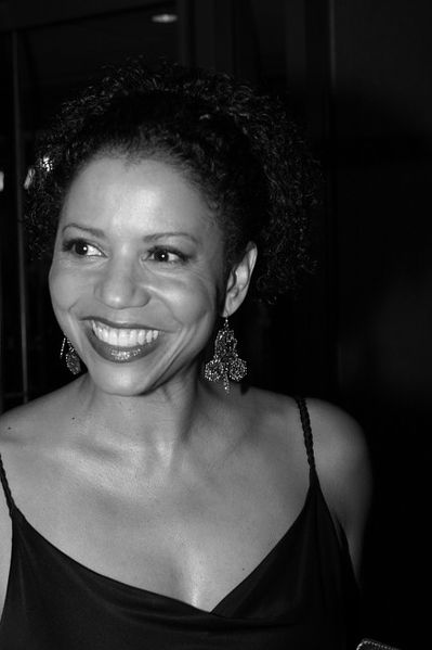 Gloria Reuben