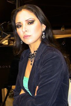 Lola Astanova