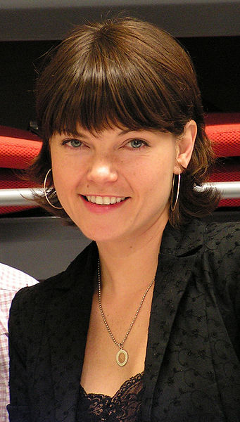 Nicole DeBoer