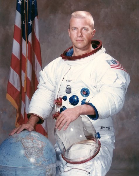 Paul J. Weitz