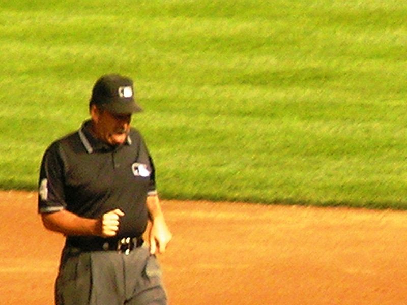 Tim Tschida