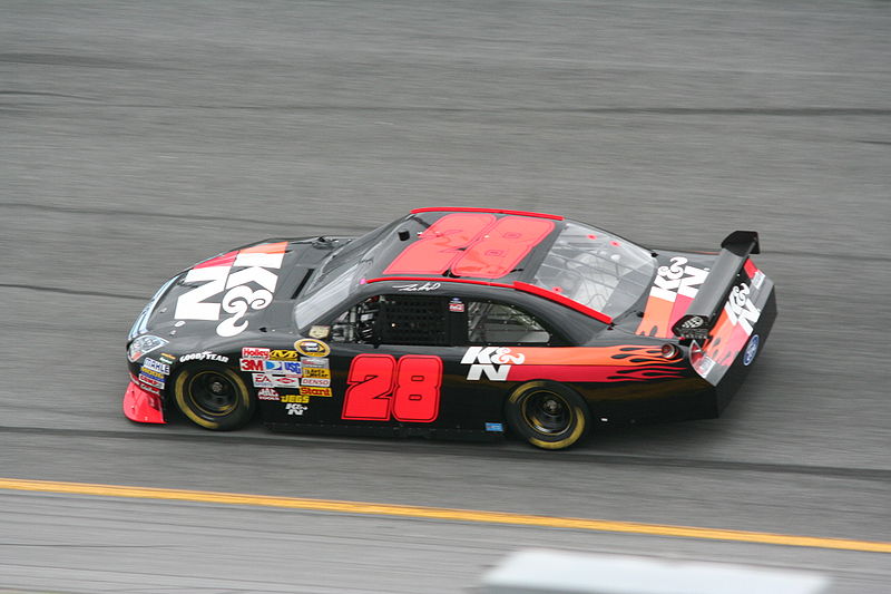 Travis Kvapil